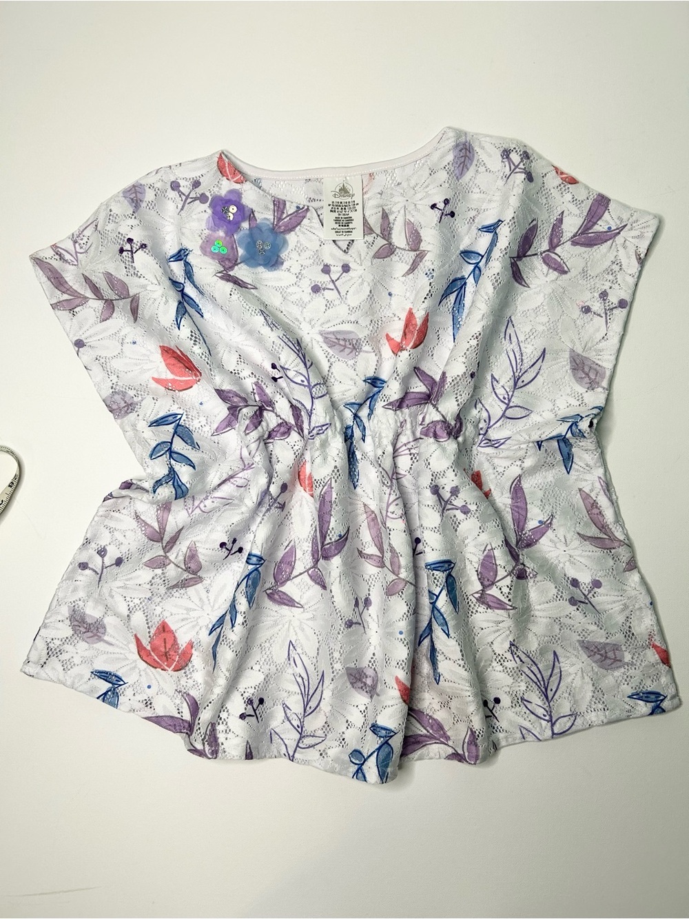 Disney White Eyelet Top with Purple, Blue & Coral Floral Accents Kaftan sleeves